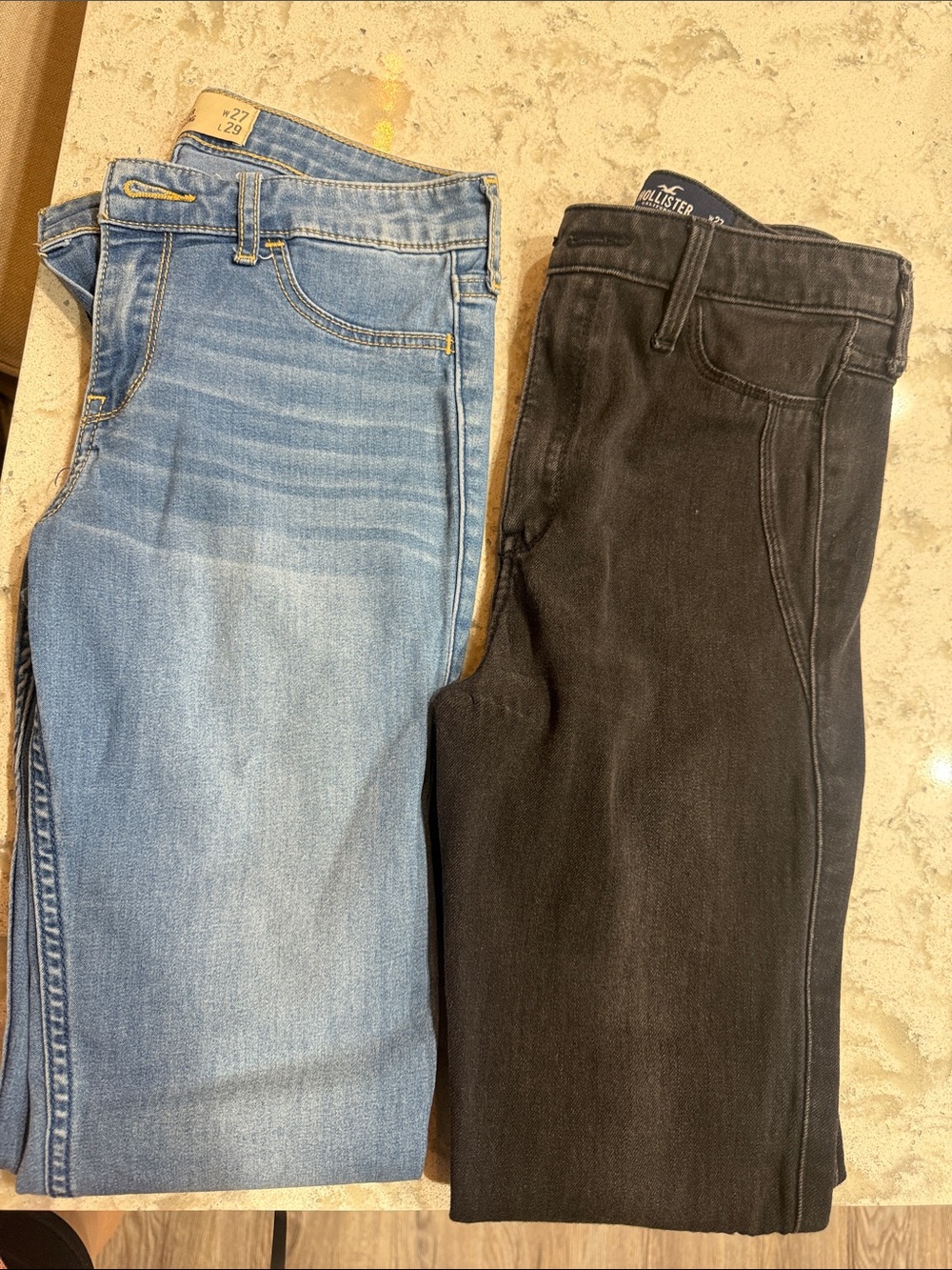 Hollister Slim Men's Jeans Pair in Light Blue & Black